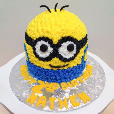 Minion Celebratory Cake