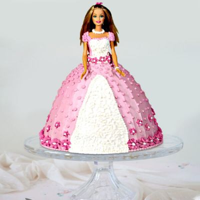 Royal Queen Barbie Cake