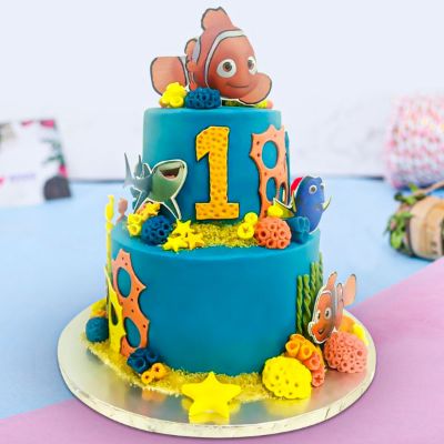 Fishy Themed Fondant Cake