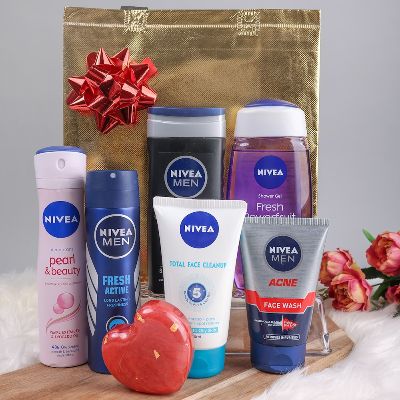 Nivea Couple Sensitive Toiletry Gift Hamper