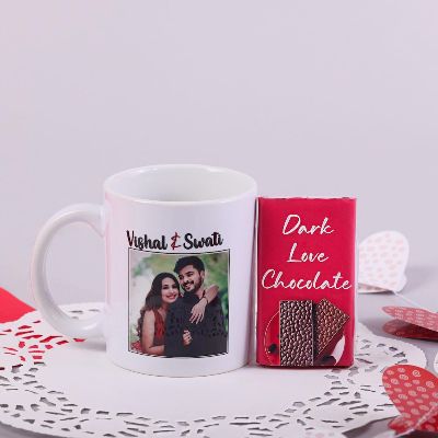 Classic Gift Of Personalized Mug With Dark Chocolate