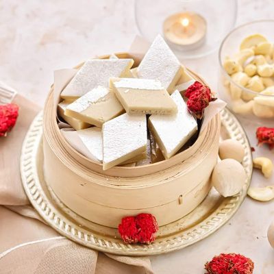 Flavourful Kaju Katli Mithai 400Gm