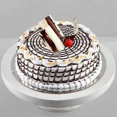 Designer Butterscotch Cream Cake