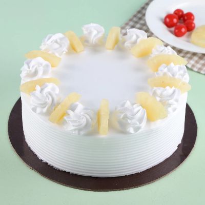 Pineapple Round Cake