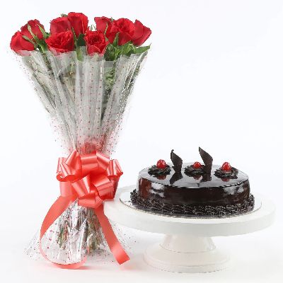 Red Roses With Truffle Cake Standard