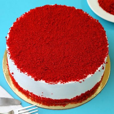 Red Velvet Fresh Cream Cake