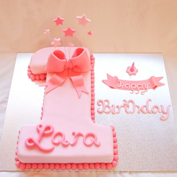  Adorable First Birthday Cake