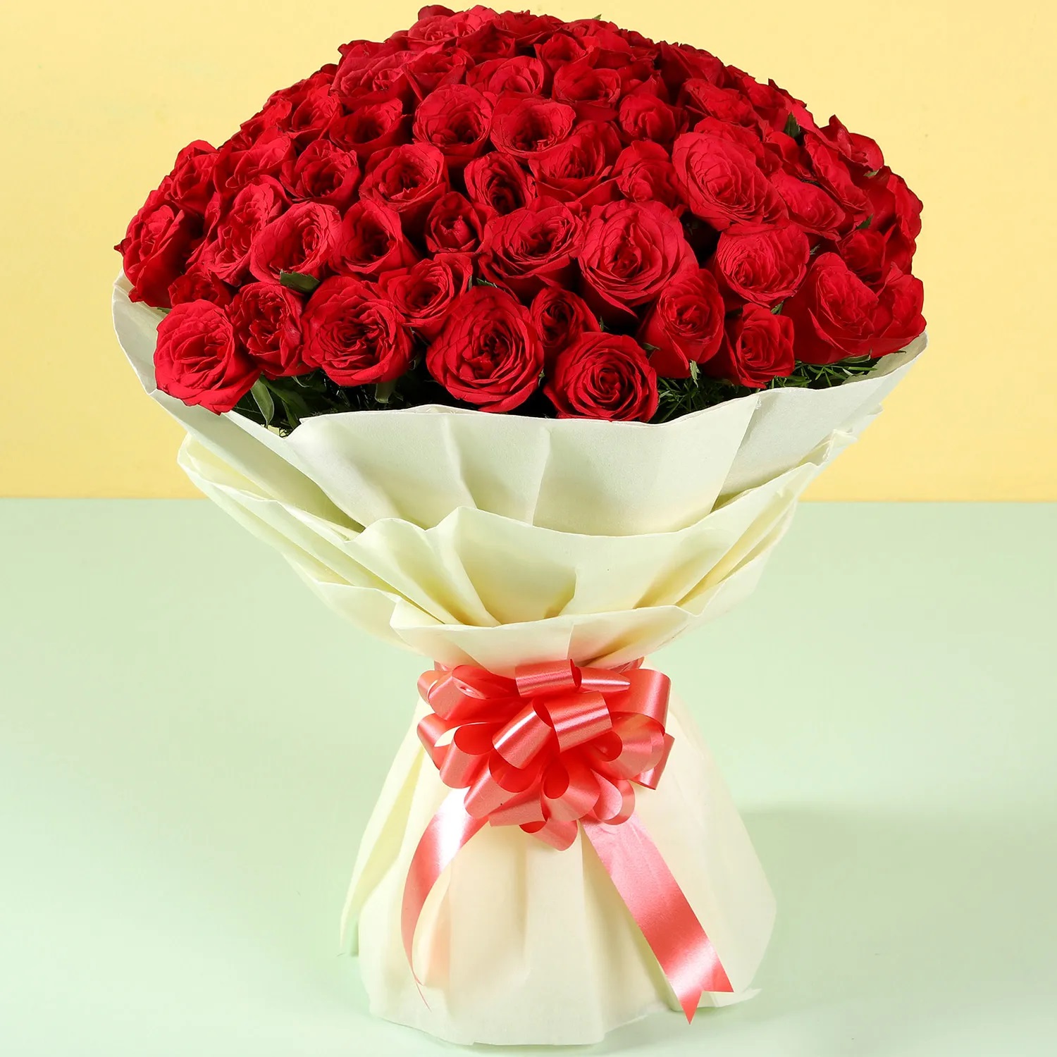  Grand Romance Red Roses