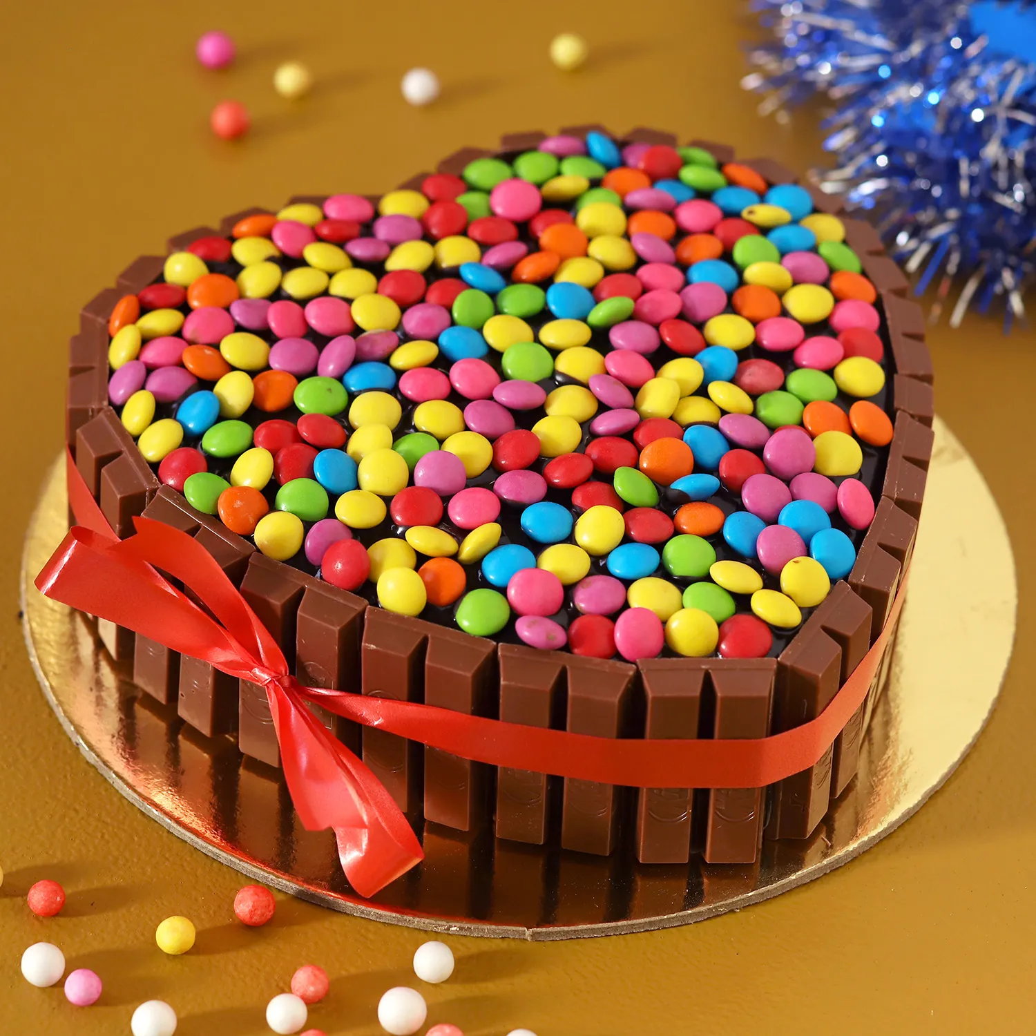 kitkat cake