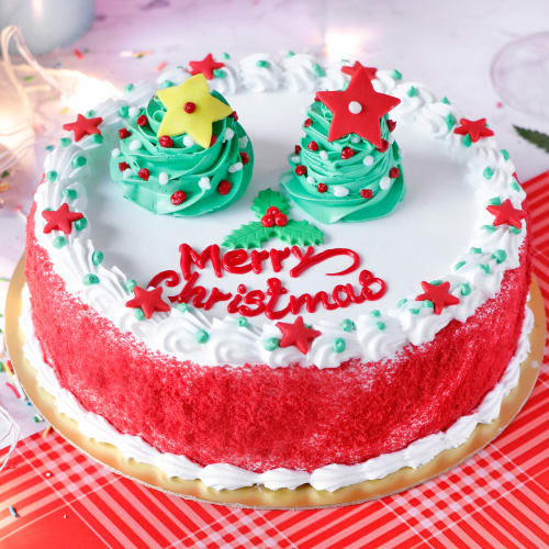 Red Velvet Christmas Cake