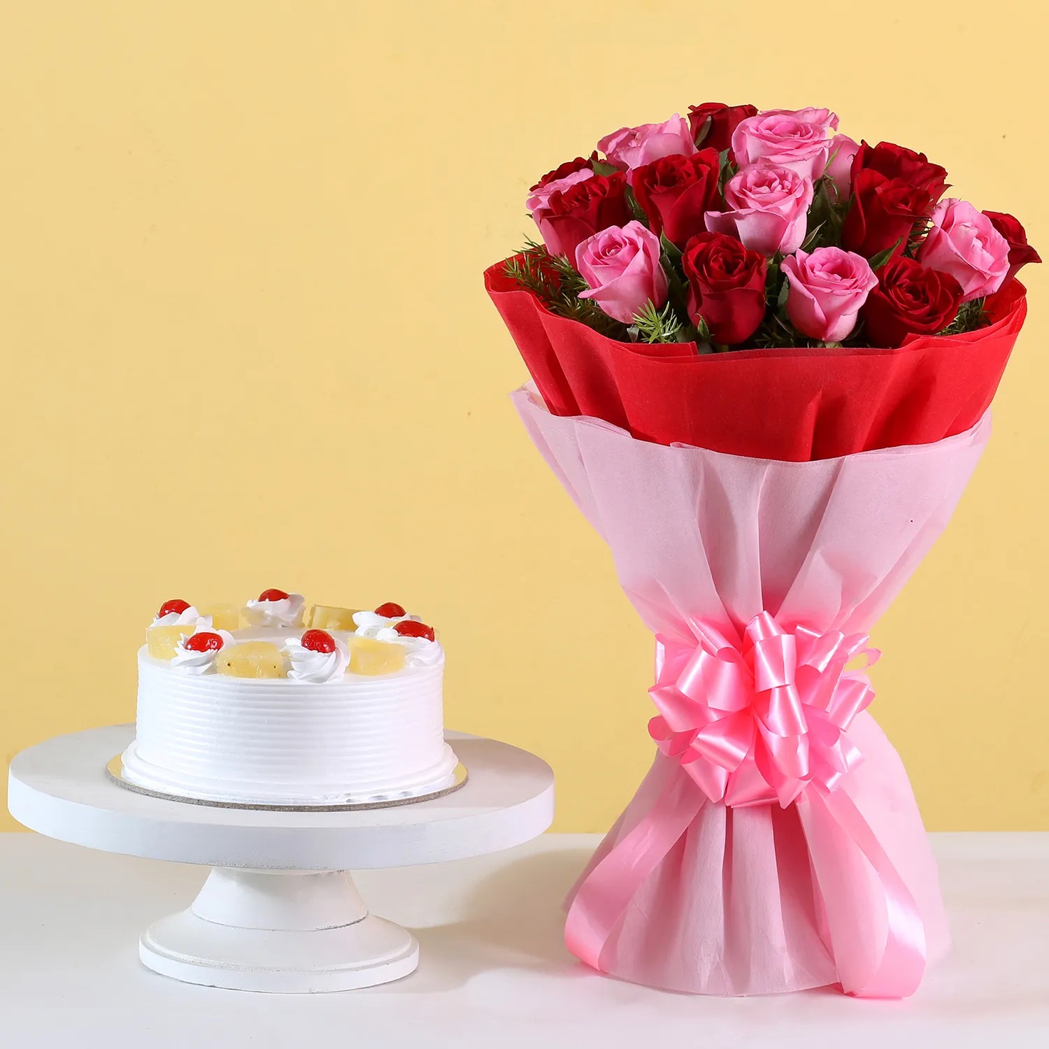  Pink N Red Roses & Pineapple Cake Combo